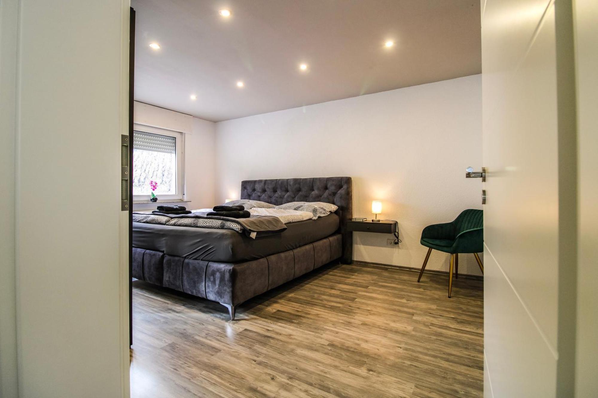 Sweet Six, Balkon, Netflix, Boxspringbetten, Hochwertiges Bad 摩泽尔河畔的泽尔 外观 照片