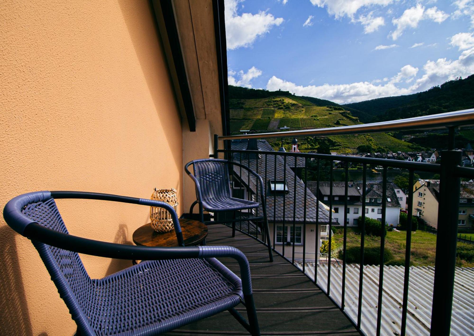 Sweet Six, Balkon, Netflix, Boxspringbetten, Hochwertiges Bad 摩泽尔河畔的泽尔 外观 照片